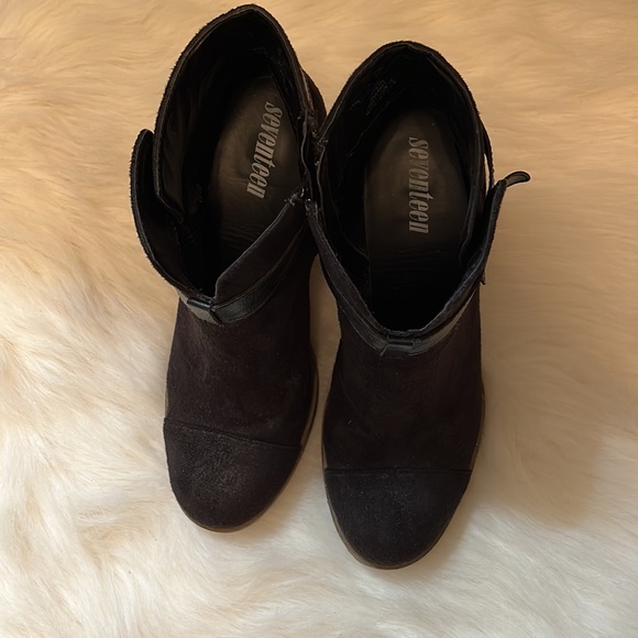 Seventeen black faux suede boots - Picture 2 of 8